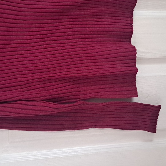Medium Petite Nine West Turtleneck - Picture 5 of 8